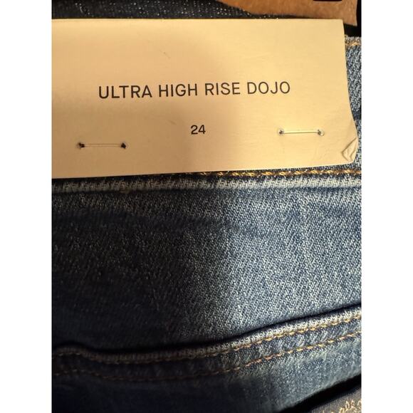 7 For All Mankind Dojo Ultrahigh Waist Flare Leg Jeans in Piney Size 24 - Picture 5 of 7
